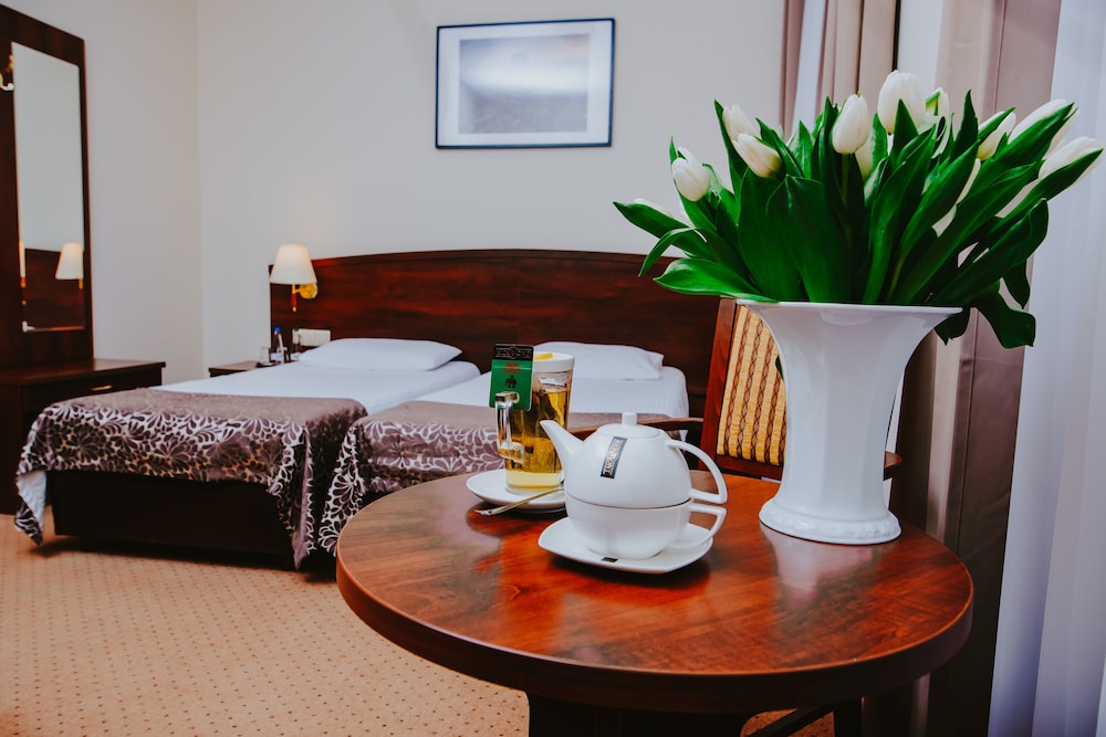 Hotel KOREL